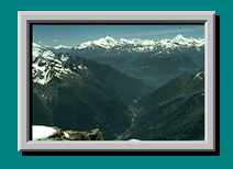 Das L&ouml;tschental in Richtung Gantersteg, am Horizont das Wei&szlig;horn